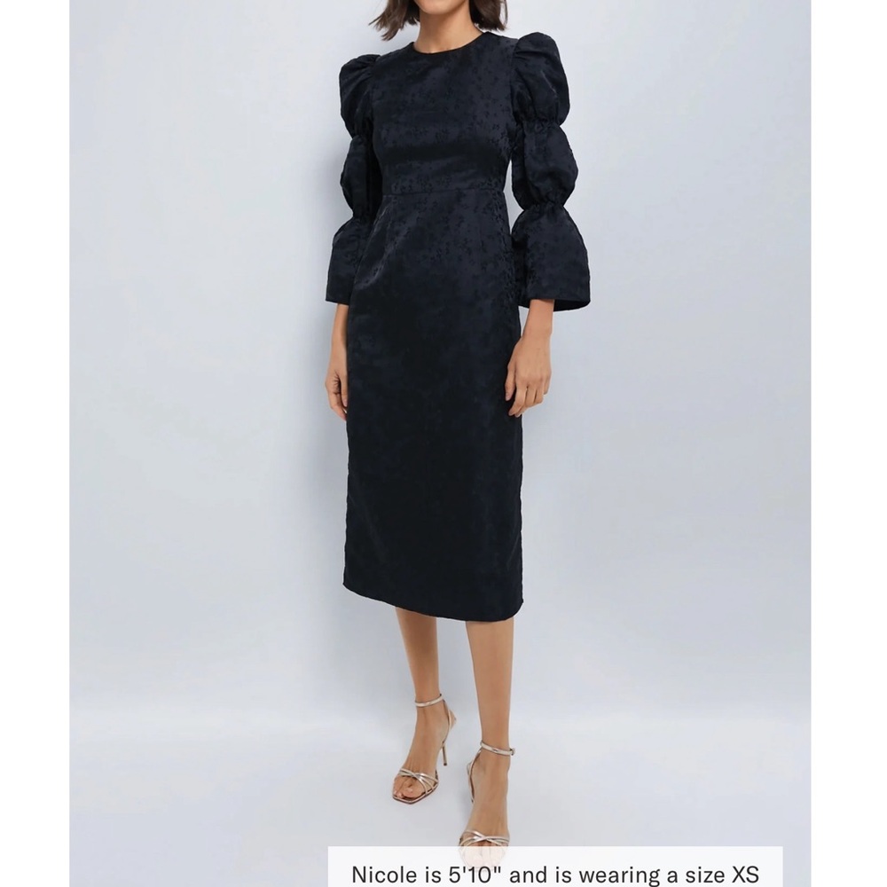 HYACINTH HOUSE Black Jacquard Puff Sleeve Midi Darcy Dress - Picture 2 of 11